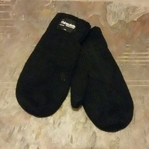 ⭐2 for $5⭐ Thinsulate mittens